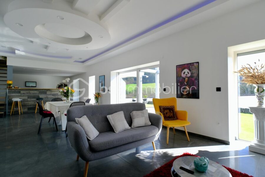 Maison à vendre à Chambost allieres