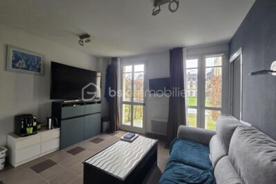 BADEN – GOLFE DU MORBIHAN – APPARTEMENT 35 M² – PISCINE – TERRASSE – 3 pièces – 2 chambres – 34 m²