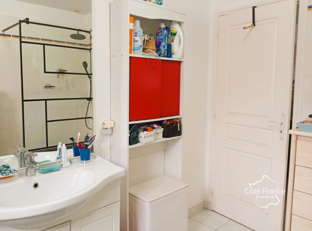 Maison de plain-pied 3 chambres, calme, forêt et commodités – 4 pièces – 3 chambres – 82 m²