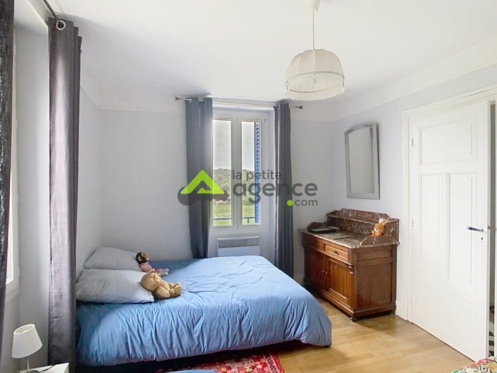 Maison de campagne dans charmant village – 5 pièces – 3 chambres – 110 m²