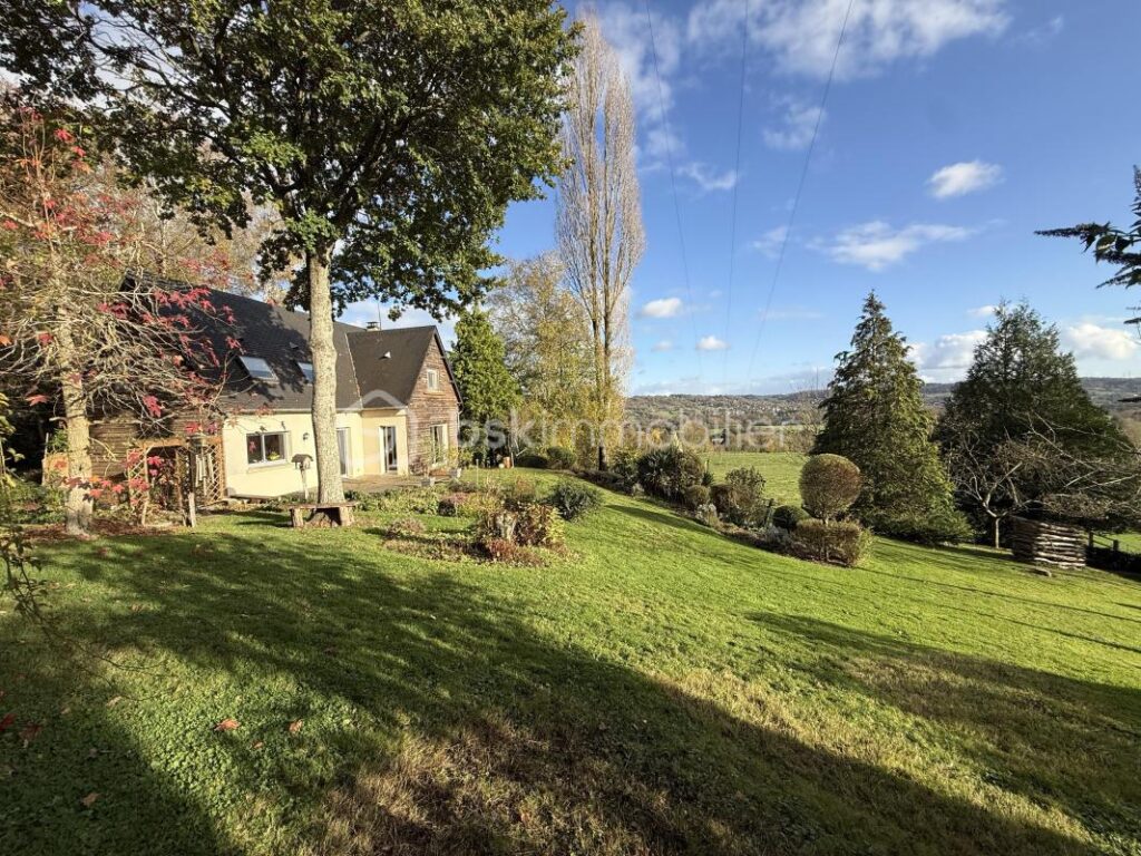 Maison avec vue imprenable – 4 pièces – 3 chambres – 120 m²