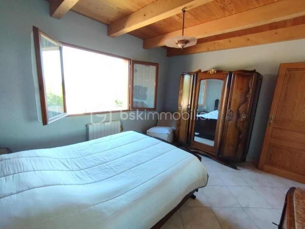 maison – 3 pièces – 2 chambres – 89 m²