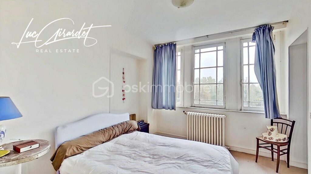 Château d’exception époque Napoléon III à réinventer avec parc et dépendances (Proche de Coulommiers (77120) – 15 pièces – 12 chambres – 750 m²