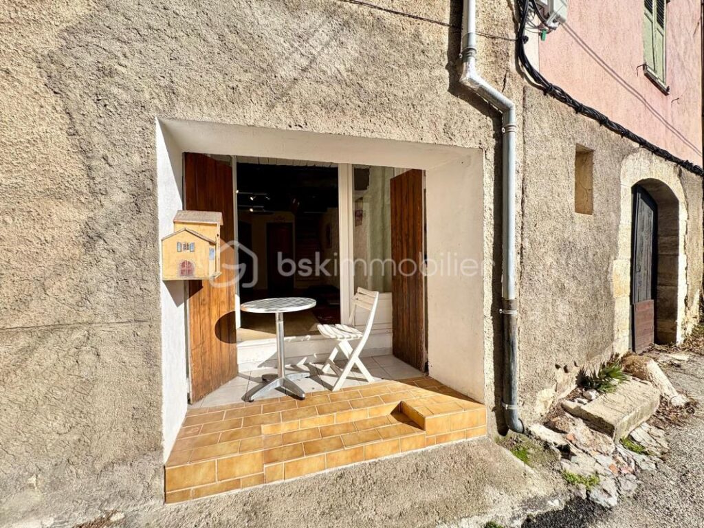 FAYENCE VENTE MAISON DE VILLAGE 4 PIECES BALCON – 4 pièces – 3 chambres – 116 m²