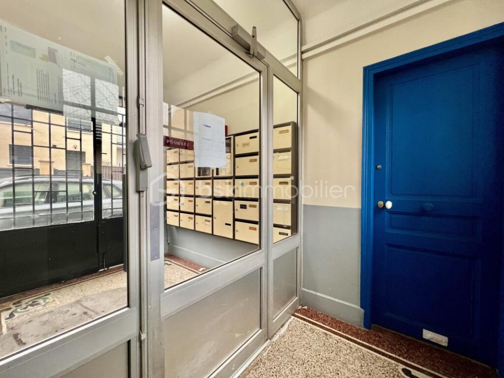 Studio de 18,39 m2 – 4ème étage calme et lumineux sans vis à vis – RUE ANDRE SABATIER – NANTERRE – 1 pièce – NR chambres – 18 m²