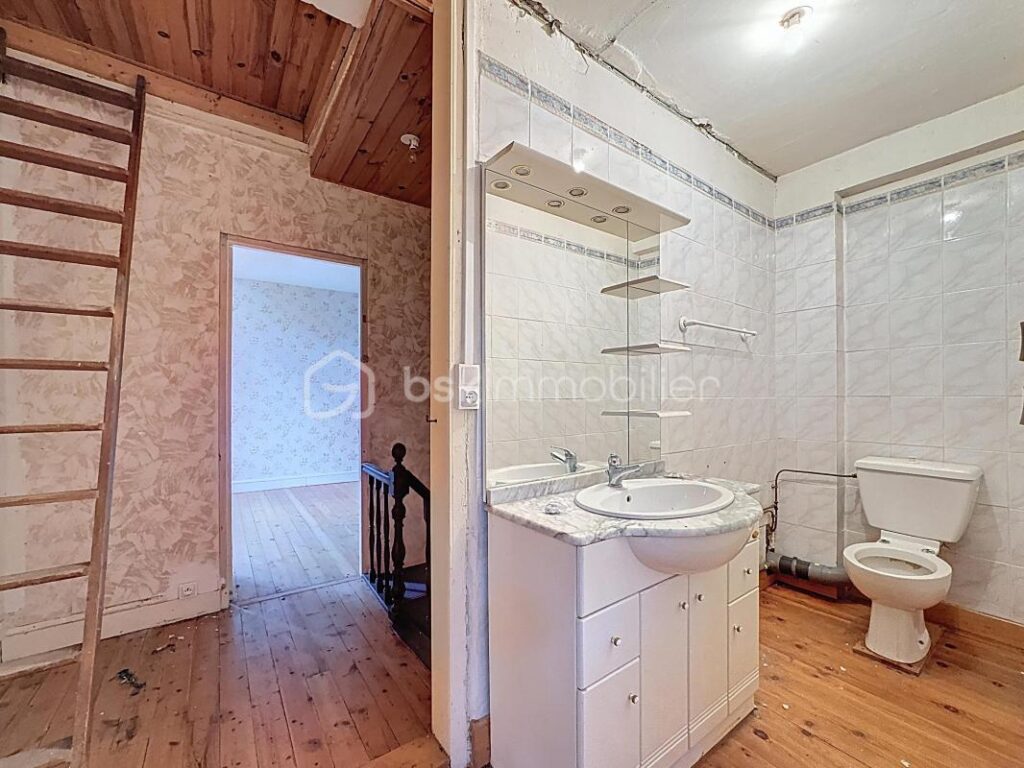 Maison de Ville – 8 pièces – 4 chambres – 108 m²