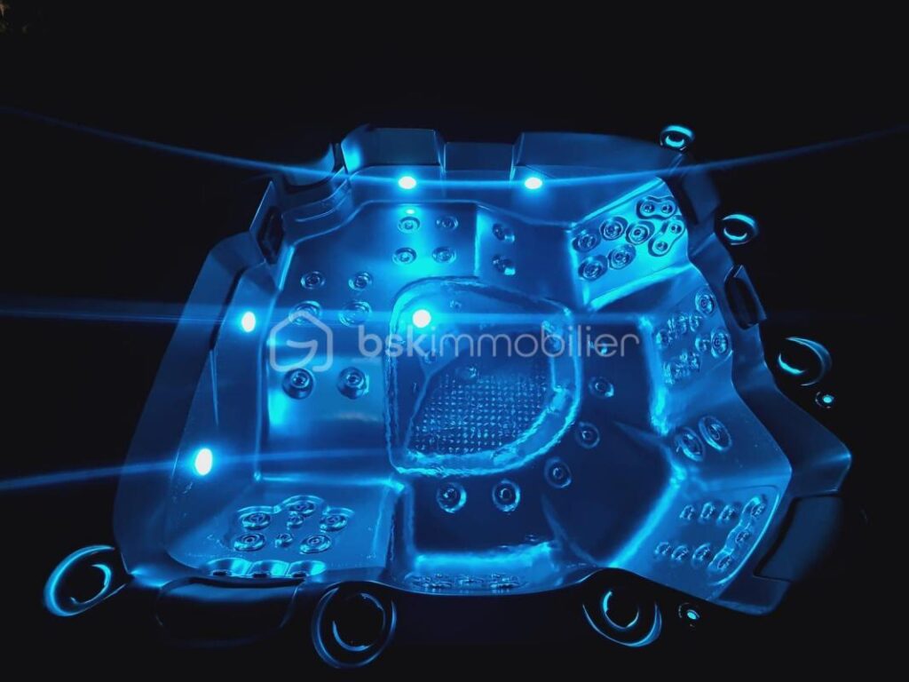 Maison de 200 m² dans un cadre magique et son extérieur a couper le souffle – 4 pièces – 3 chambres – 170 m²