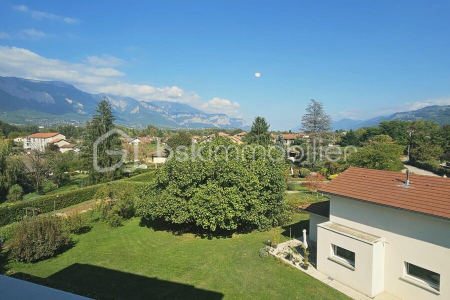 Appartement à vendre à Domene