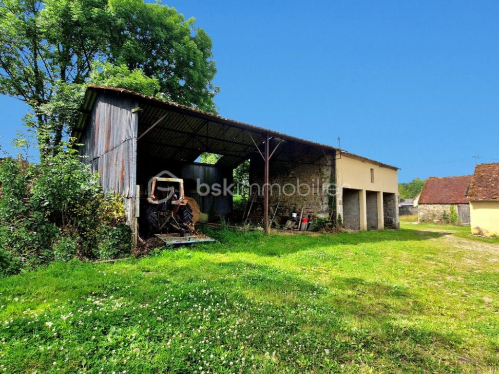 Maison de 150m2 avec dépendances et jardin ! – 5 pièces – 3 chambres – 150 m²