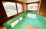 BIEN D’EXCEPTION – Chalet luxueux à La Clusaz / site des Confins avec Piscine intérieure, 10 pièces et vue plein sud sur le massif des Aravis – 9 pièces – 7 chambres – 350 m²