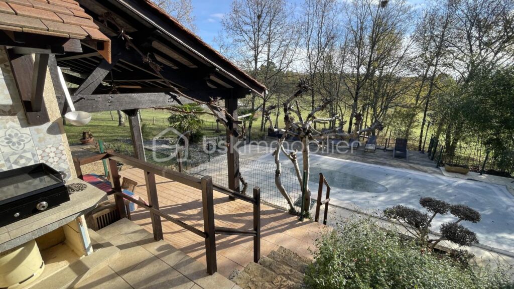 Propriété sans voisin proche, au calme absolu – 6 pièces – 4 chambres – 151 m²