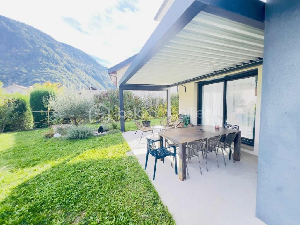 RARE SUR LE MARCHÉ-MAISON CONTEMPORAINE DE 133 M² – 5 pièces – 4 chambres – 133 m²