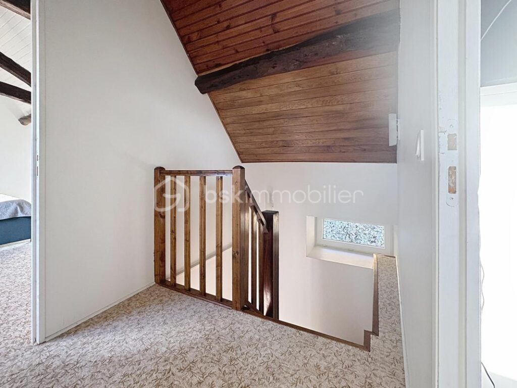 Maison Bourgeoise au coeur d’un bourg – 5 pièces – 4 chambres – 145 m²