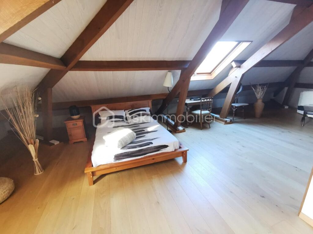 Maison bigourdane de caractère – 6 pièces – 4 chambres – 205 m²