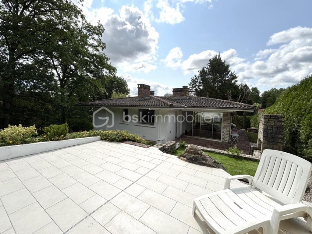 Maison d’architecte Lardy – 5 pièces – 3 chambres – 140 m²