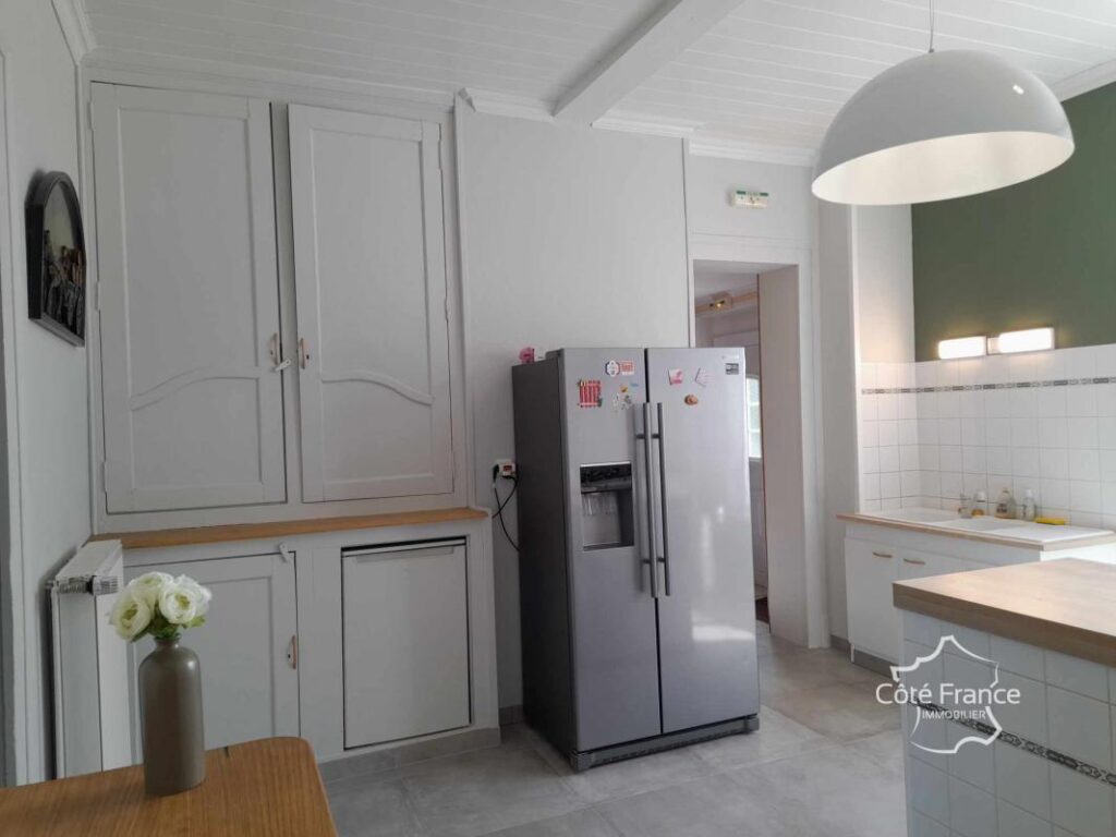 Propriété d’exception – 15 pièces – 9 chambres – 460 m²