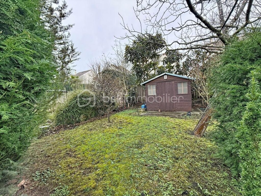 Maison de 100 m² – 5 pièces – Terrain 496 m² – 5 pièces – 3 chambres – 100 m²