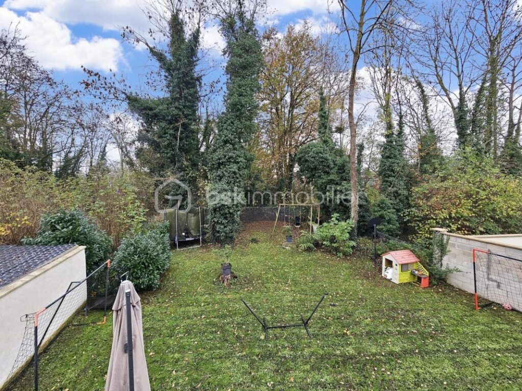 Pavillon 6 pièces non mitoyen 4 chambres jardin SUD 450m² DPE C – 6 pièces – 4 chambres – 100 m²