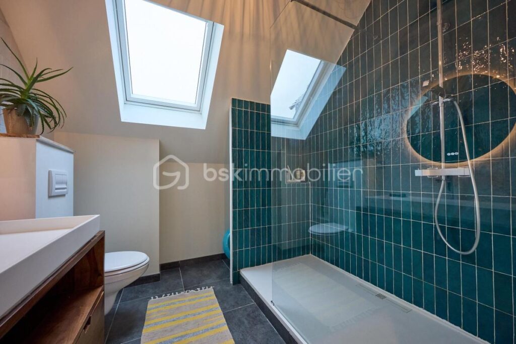 Demeure de caractère en plein cœur de ville et à deux pas des plages – 8 pièces – 6 chambres – 259 m²