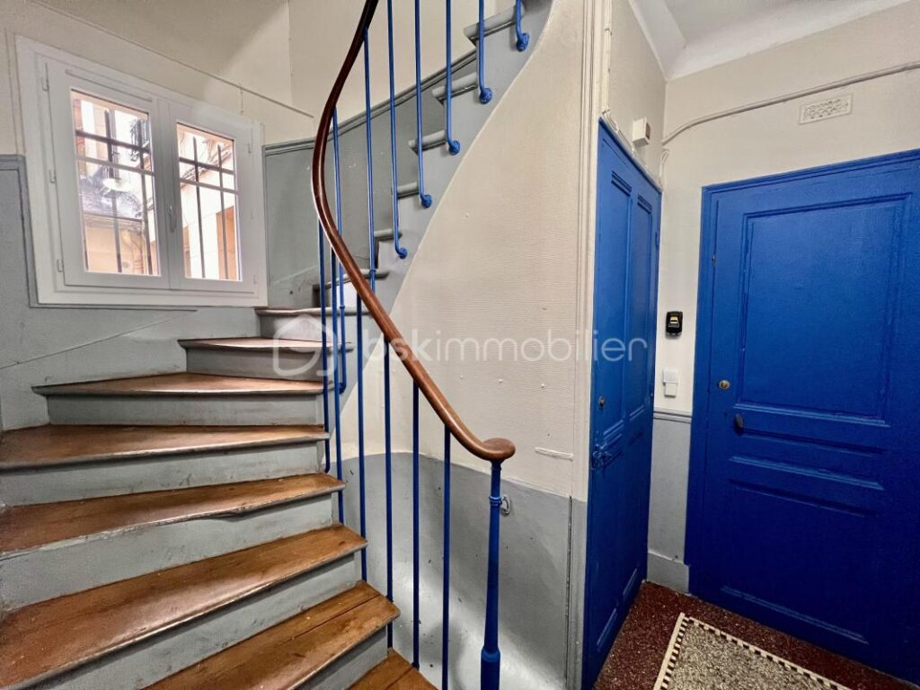 Studio de 18,39 m2 – 4ème étage calme et lumineux sans vis à vis – RUE ANDRE SABATIER – NANTERRE – 1 pièce – NR chambres – 18 m²