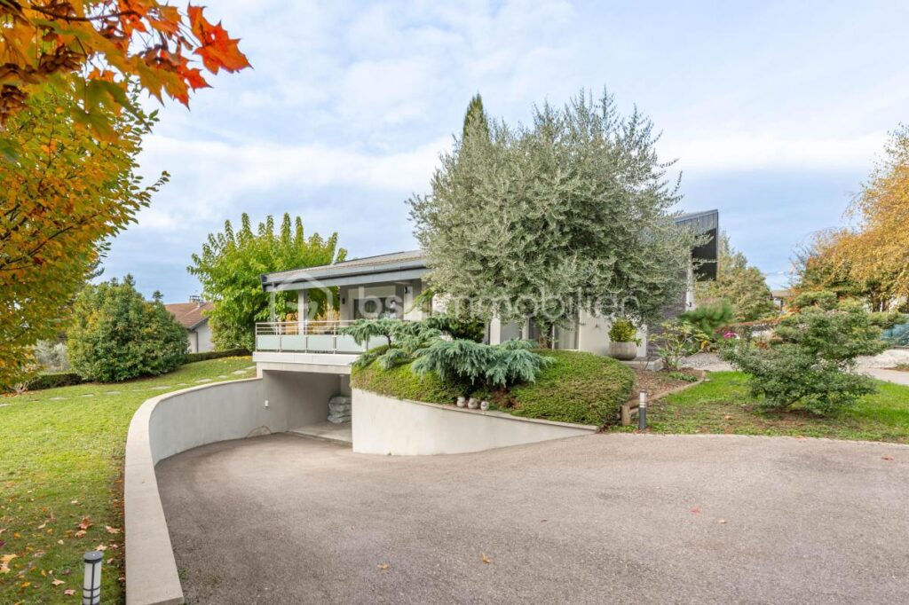 EXCLUSIVITE SUPERBE VILLA ANNECY LE VIEUX – 8 pièces – 5 chambres – 219 m²