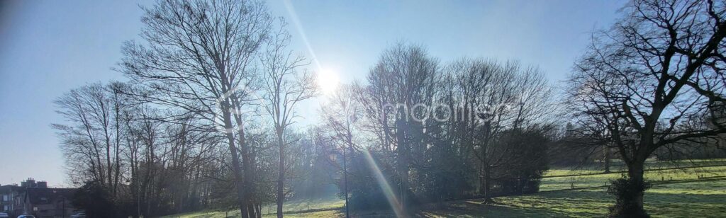 Maison de village au charme intemporel à Noues de Sienne – 7 pièces – 4 chambres – 147 m²
