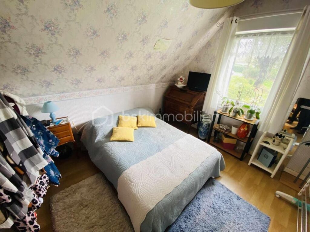 Maison Néo-Bretonne d’environ 140 M² (Proximité de VANNES/ 5 Minutes) – 7 pièces – 5 chambres