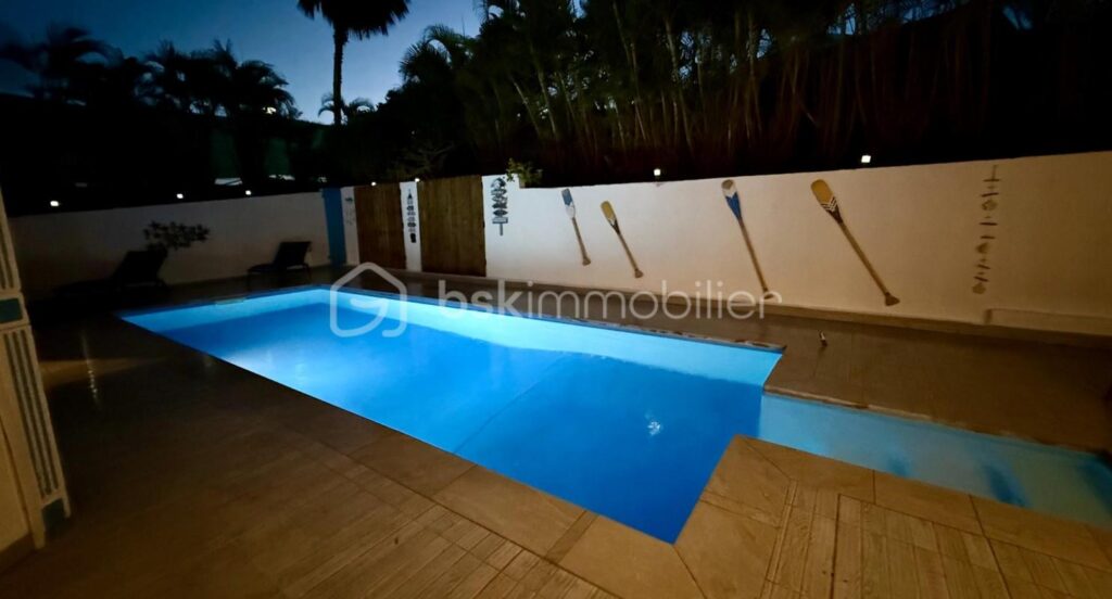 Villa T3 piscine plage à pied – 3 pièces – 2 chambres – 55 m²