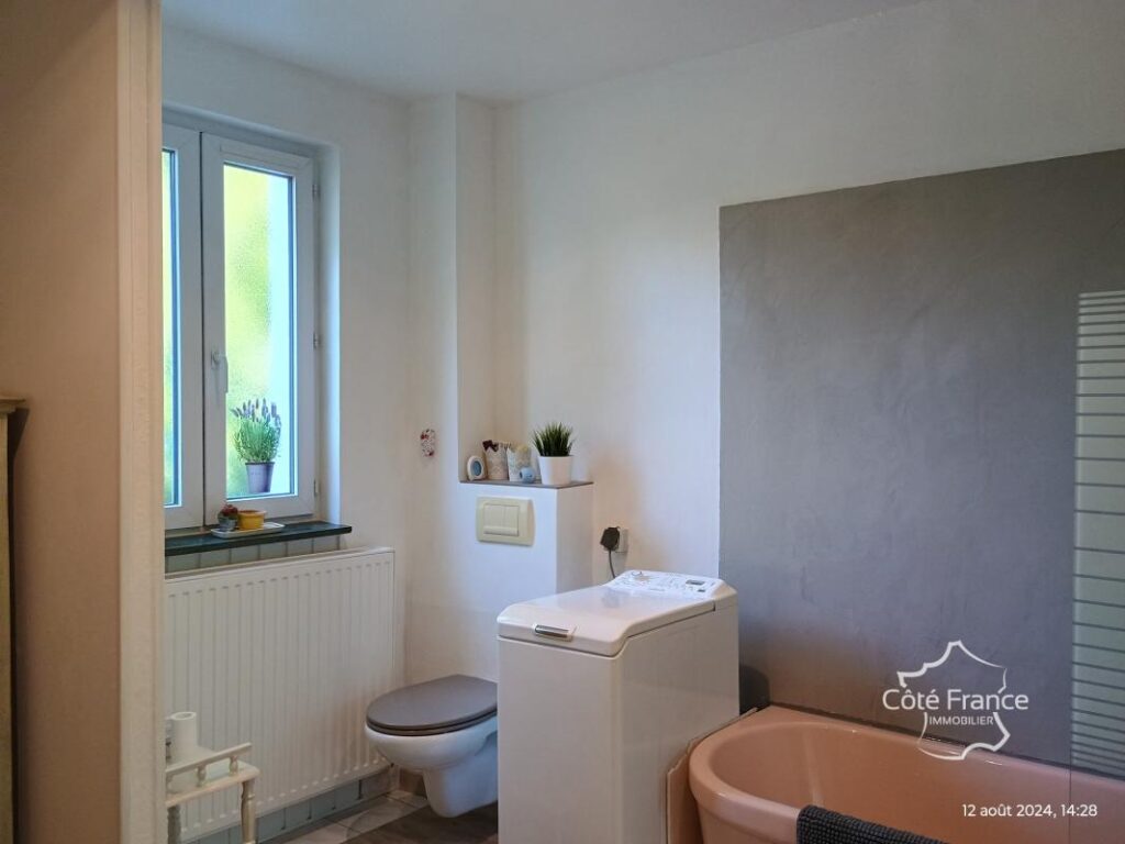 AISNE – MARLY-GOMONT – Charmante maison de campagne sur 7590 – 10 pièces – 4 chambres – 174 m²