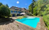 Élégante propriété familiale avec dépendance, terrain, pisci – 8 pièces – 5 chambres – 236 m²