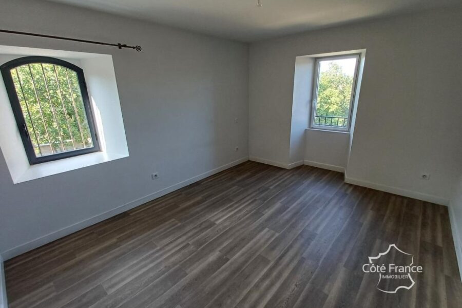 Maison à vendre à Mercuer