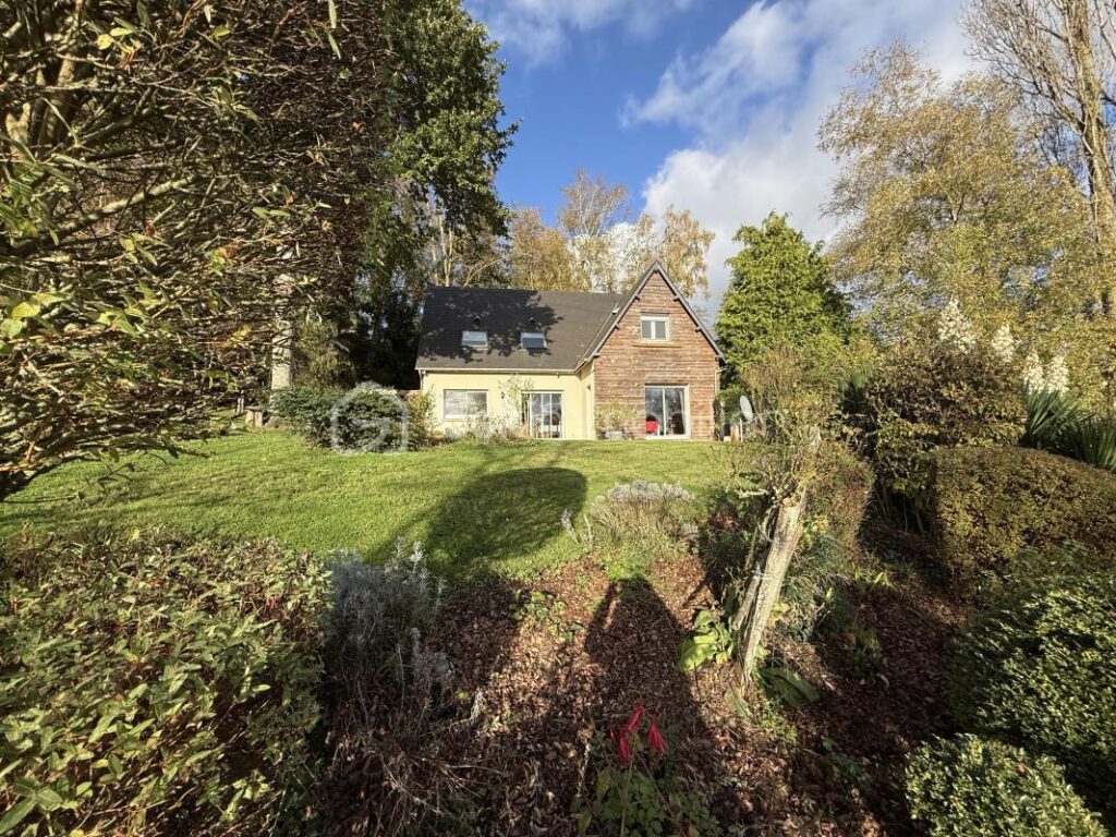 Maison avec vue imprenable – 4 pièces – 3 chambres – 120 m²