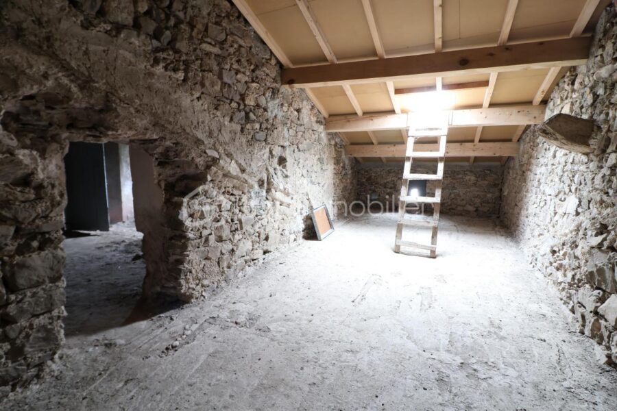 Maison à vendre à Cabrieres