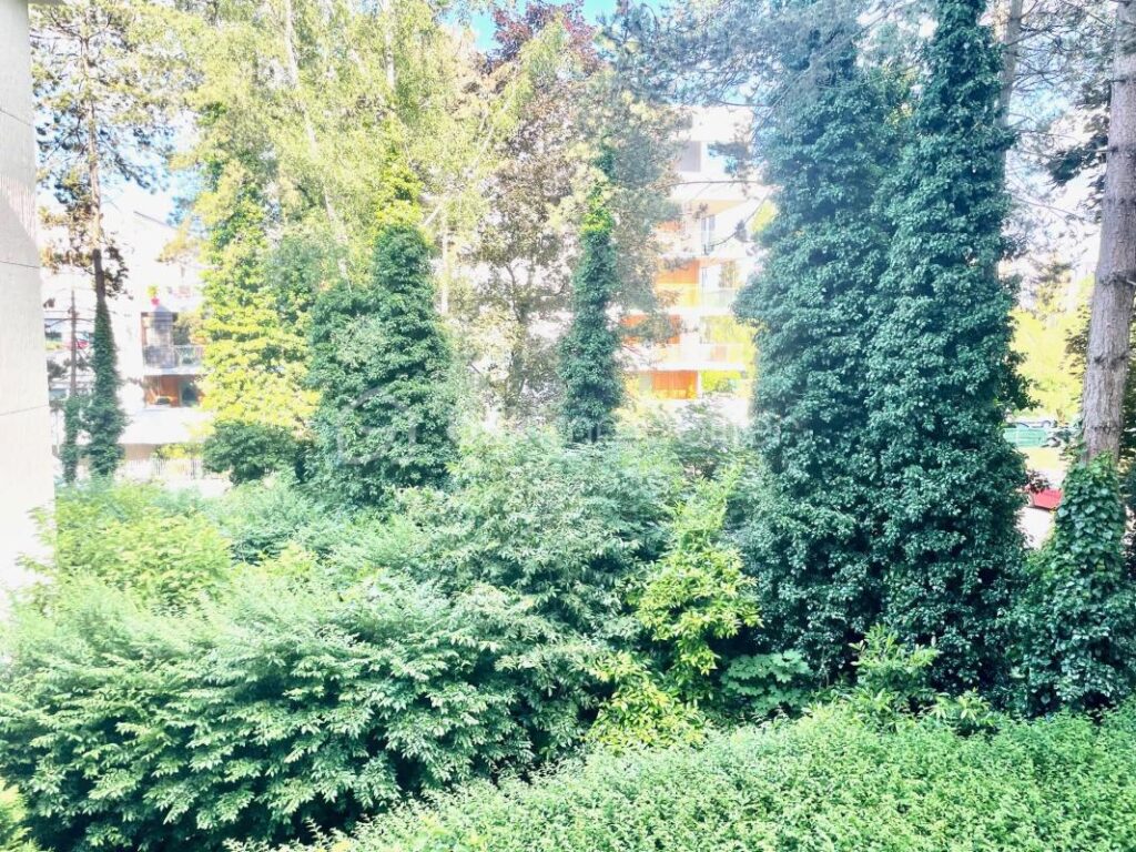 Résidence LES CHAMPS LASNIERS beau F5 avec cave et 2 places de parking privé en sous sol – 5 pièces – 3 chambres – 96 m²