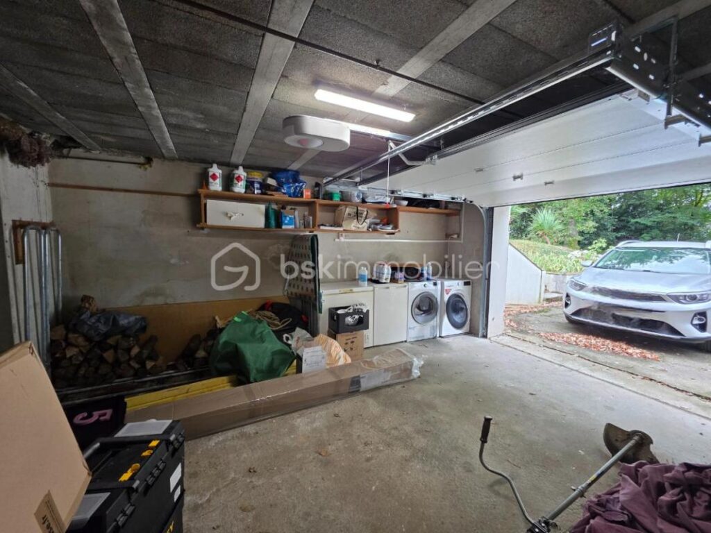 MAISON 128 m²- 4 CHAMBRES- PISCINE- POOL HOUSE- GARAGE – 5 pièces – 4 chambres – 128 m²