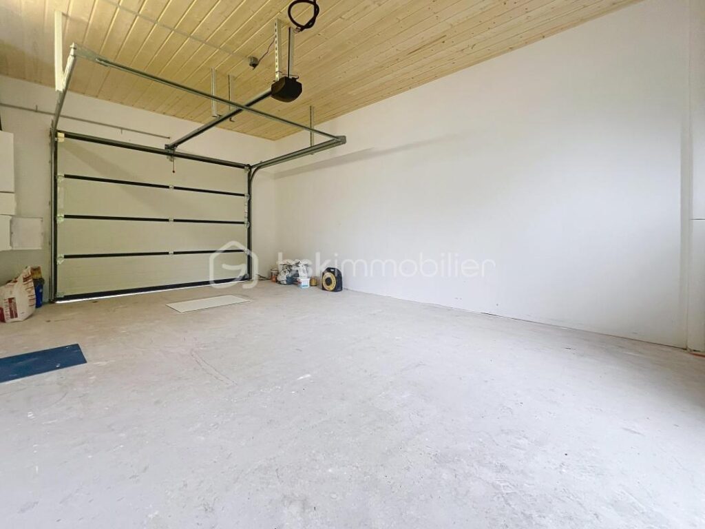 *** MAISON NEUVE DE 159 m² A MEYLAN SECTEUR ROCHASSON*** Frais de notaire réduits 3% seulement – 6 pièces – 4 chambres – 159 m²