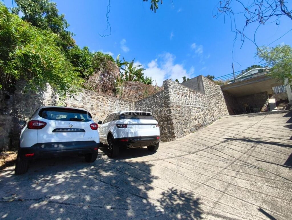 🏡 Maison 5 pièces – 93 m² – La Bretagne – Sur terrain constructible de 834 m² – Division possible – 5 pièces – 3 chambres – 93 m²