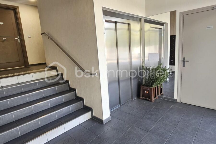 Appartement à vendre à Domene