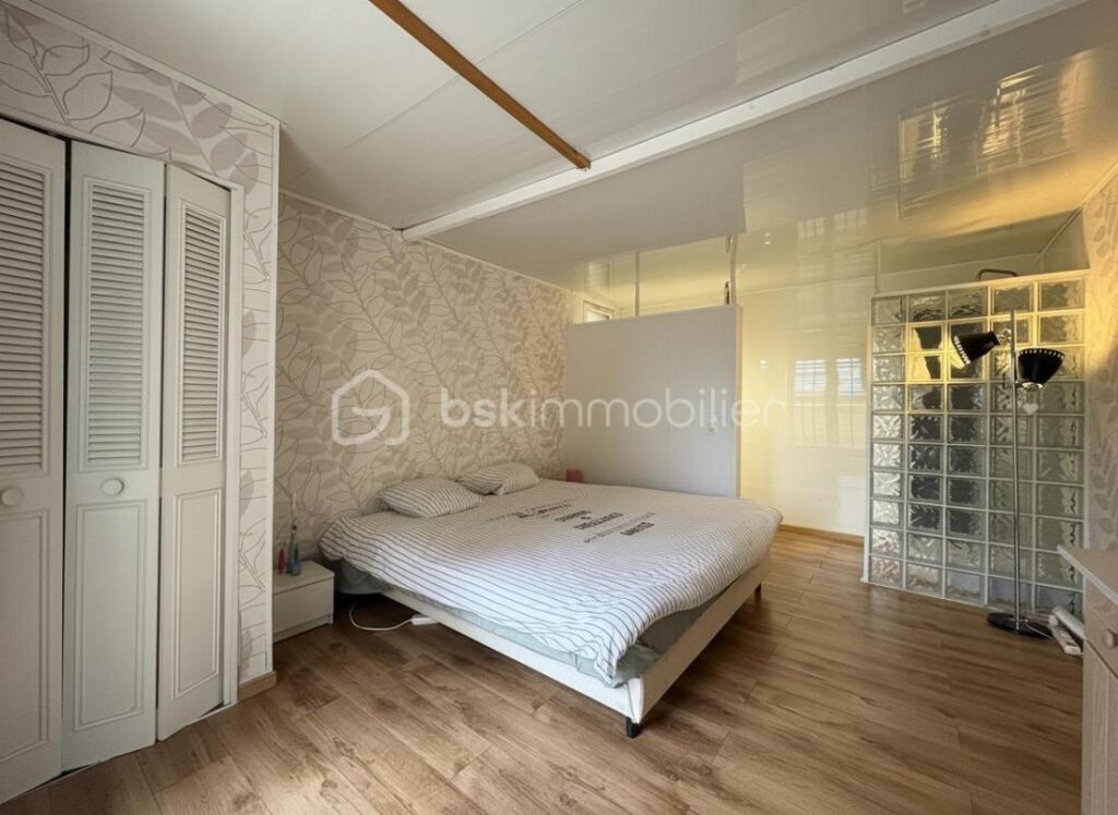 La Gaude – Villa de caractère avec piscine, studio indépendant et DPE A, au calme absolu – 5 pièces – 4 chambres – 175 m²