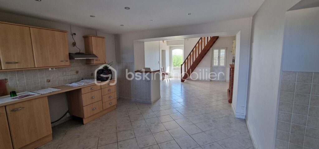 Antisanti- Maison de village 87m2 – 4 pièces – 3 chambres – 87 m²