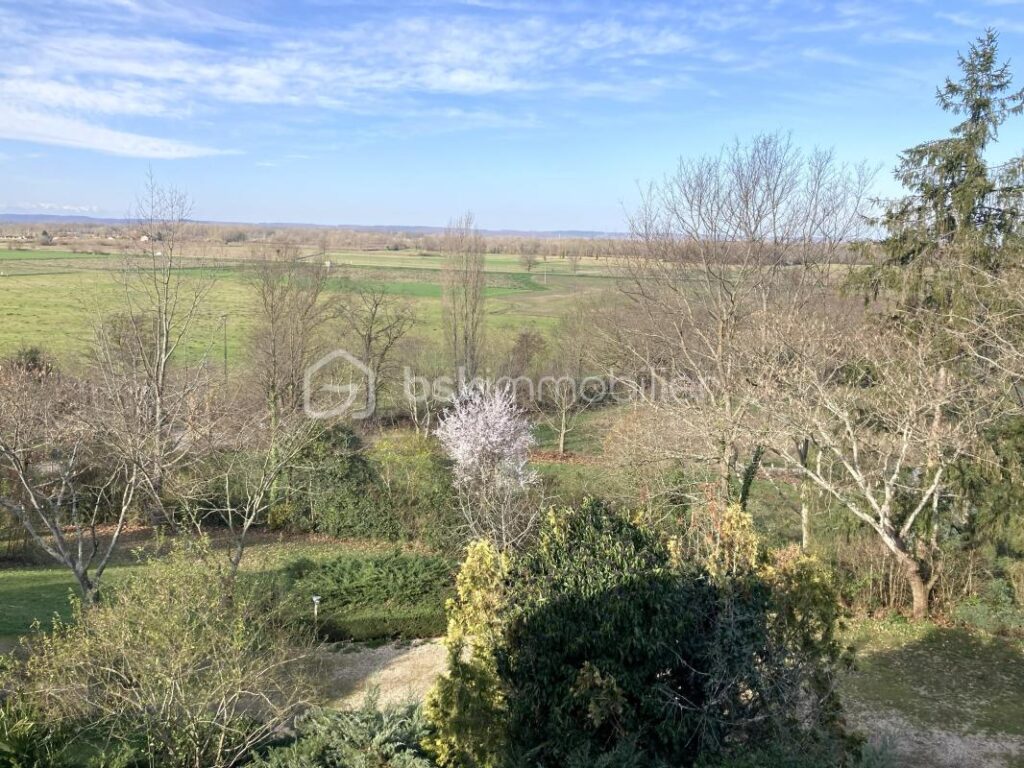 Havre de paix… maison avec vue sur les Pyrénées et piscine couverte – 5 pièces – 4 chambres – 158 m²