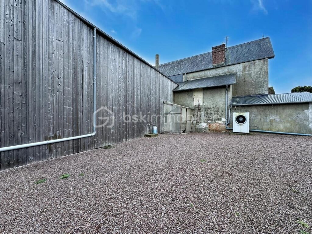 Maison de Ville – 8 pièces – 4 chambres – 108 m²