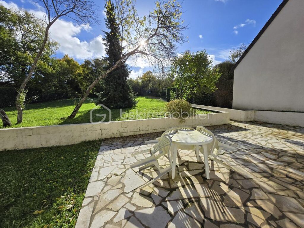 Magnifique Pavillon de plain pied de 128m² à Nevers – 7 pièces – 6 chambres – 128 m²