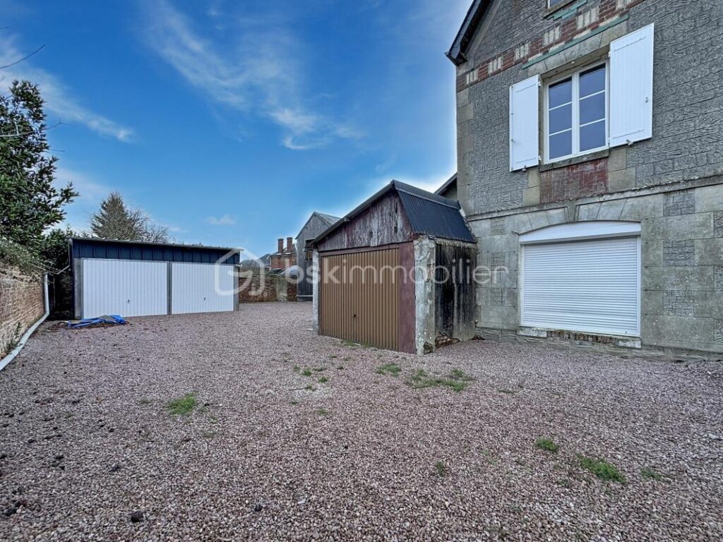 Maison de Ville – 8 pièces – 4 chambres – 108 m²