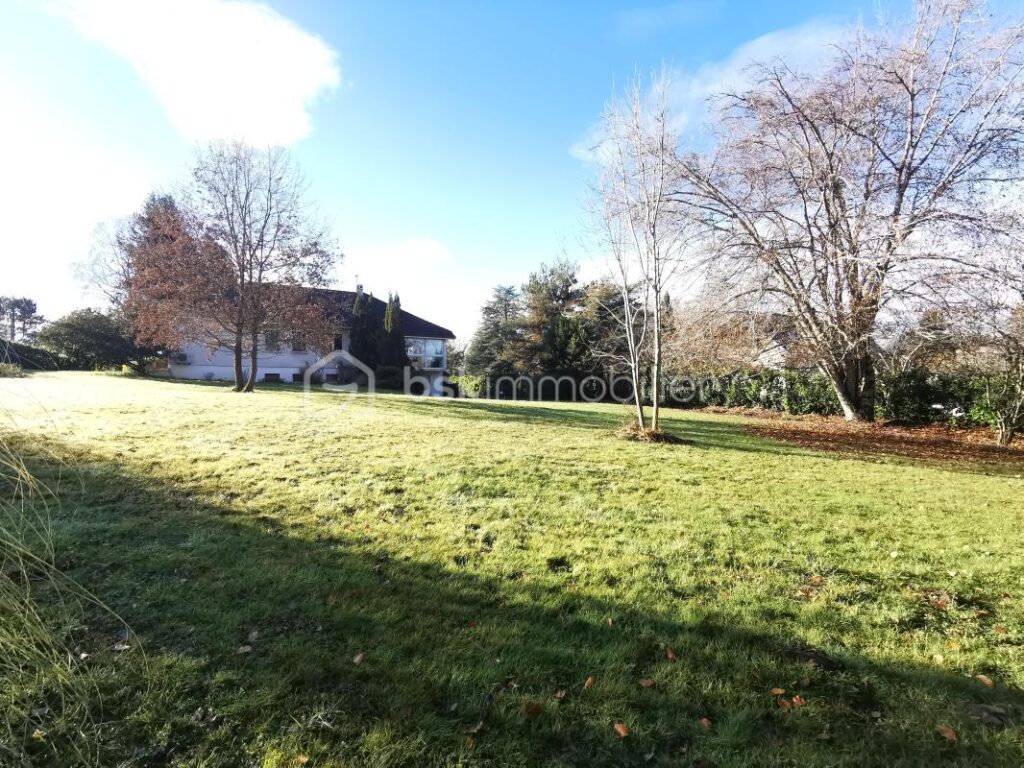 Maison bigourdane de caractère – 6 pièces – 4 chambres – 205 m²