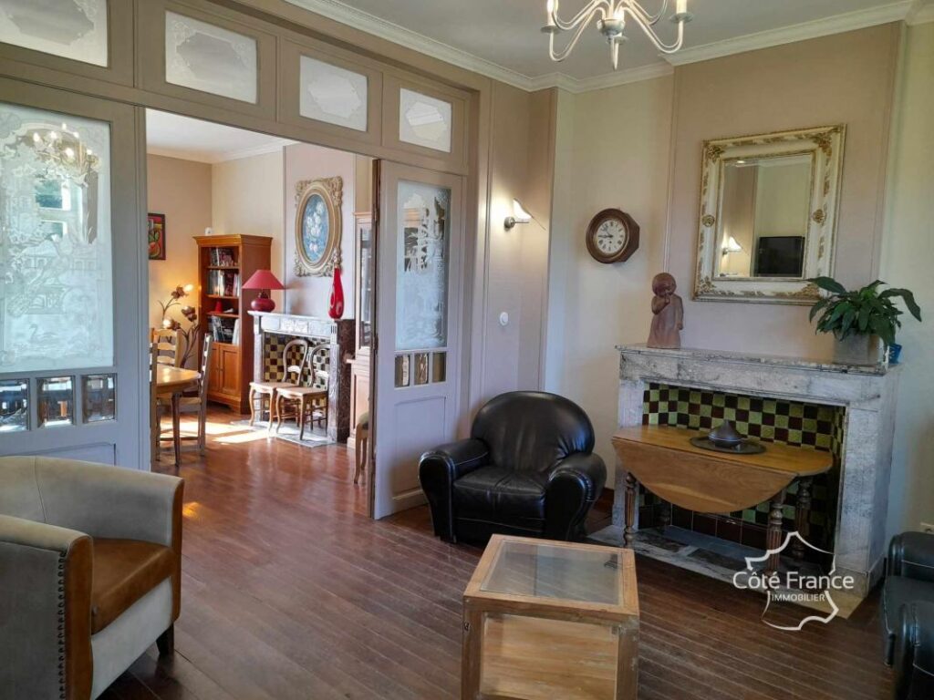 Propriété d’exception – 15 pièces – 9 chambres – 460 m²