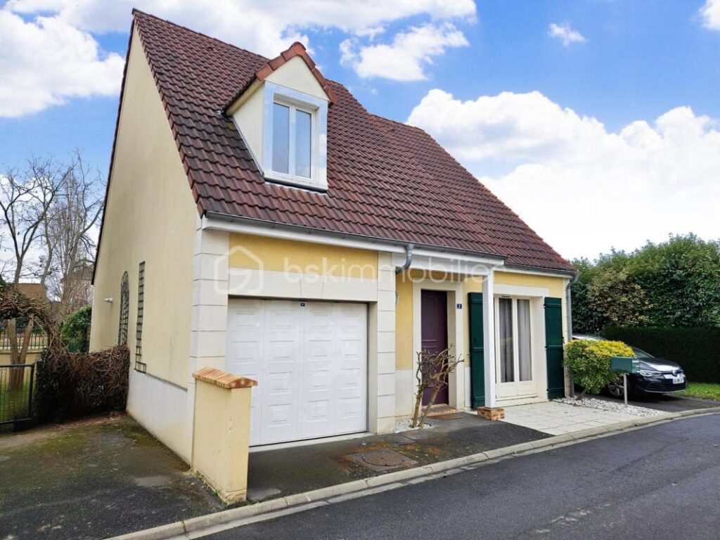 Pavillon non mitoyen 115m² 4 chambres vue CANAL garage jardin SUD – 6 pièces – 4 chambres – 115 m²