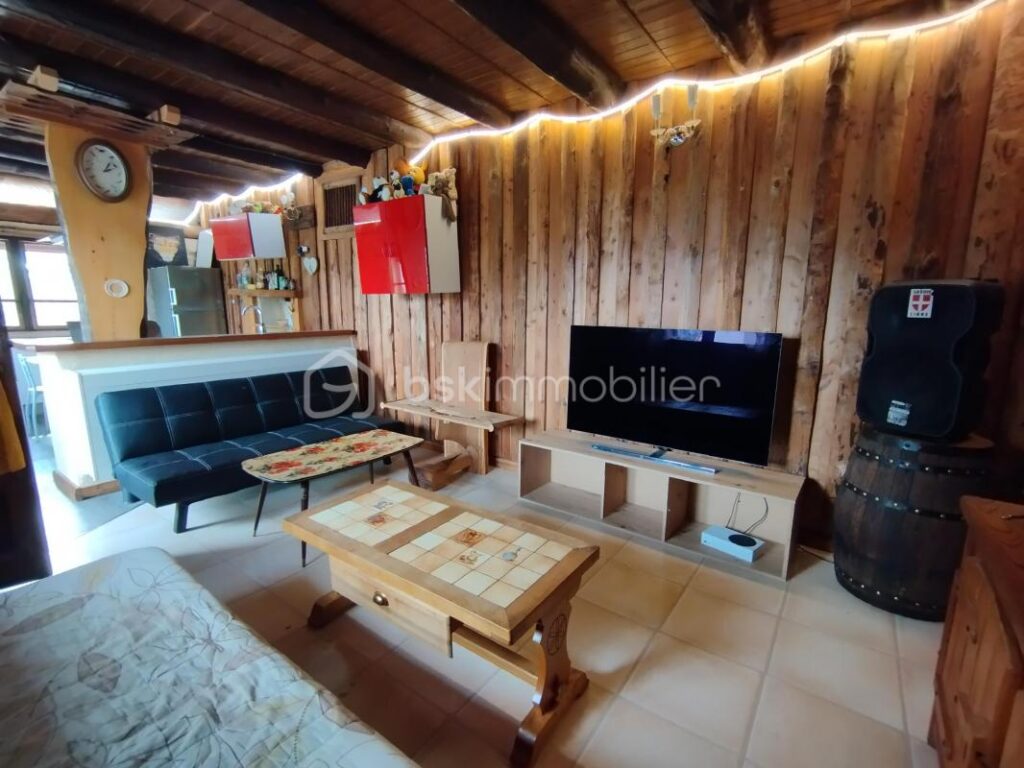 Maison 5 pièces Jarrier – 5 pièces – 3 chambres – 204 m²