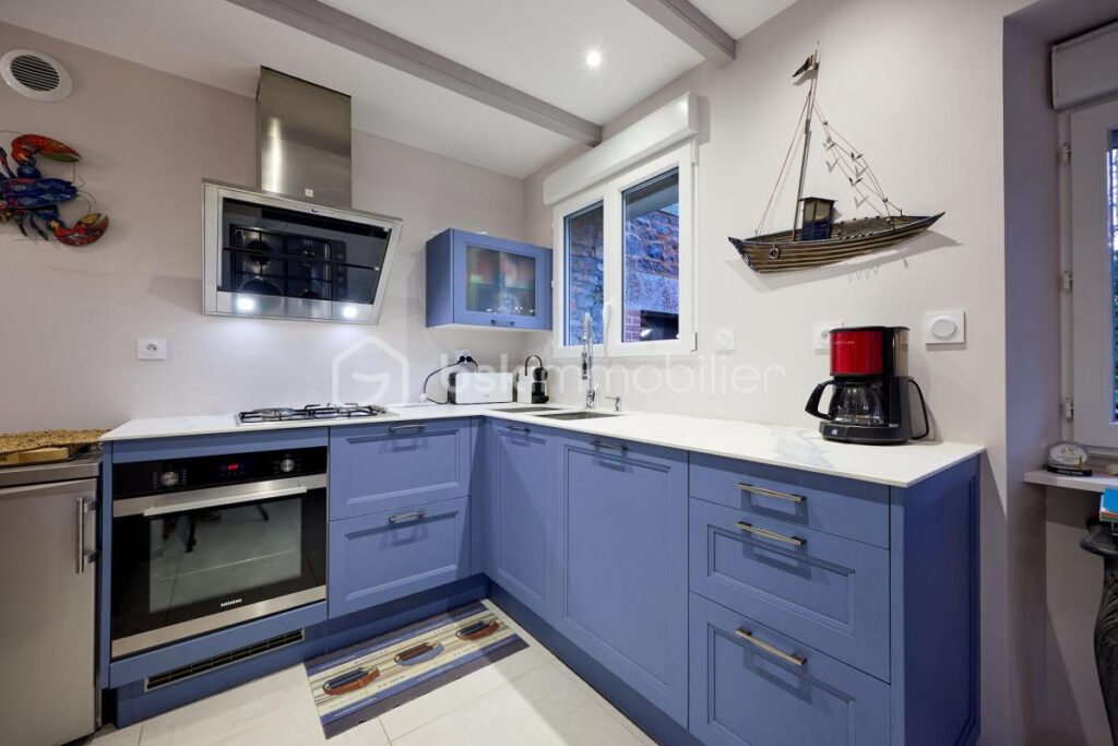 Demeure de caractère en plein cœur de ville et à deux pas des plages – 8 pièces – 6 chambres – 259 m²