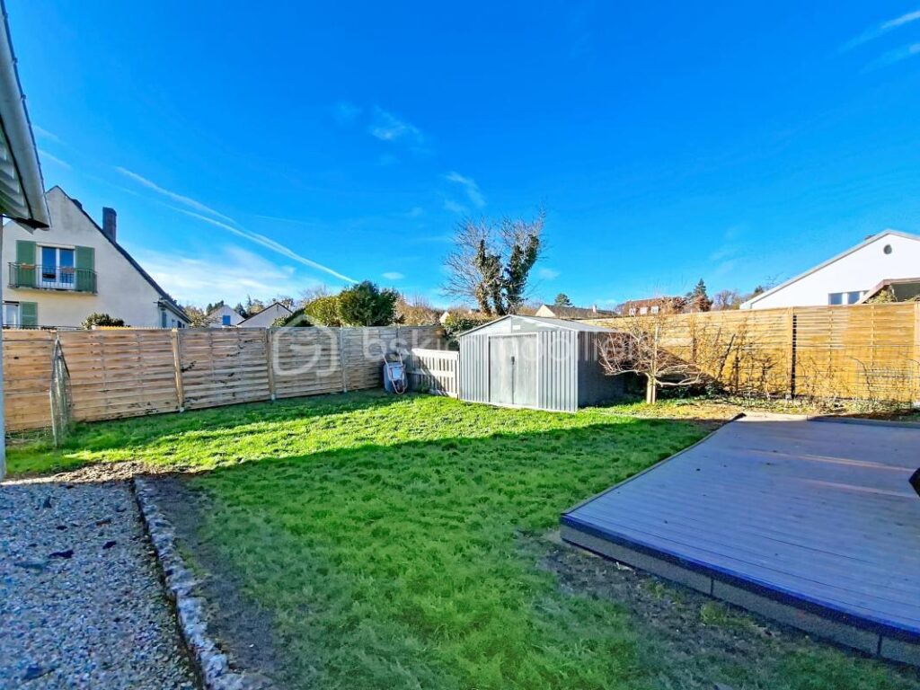 Maison familiale rénovée – 174 m² – Donnemarie-Dontilly – 6 pièces – 5 chambres – 174 m²